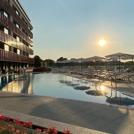 Paradiso Aparthotel - Private Apartment -Bsr-2 Nesebar Bagian luar foto