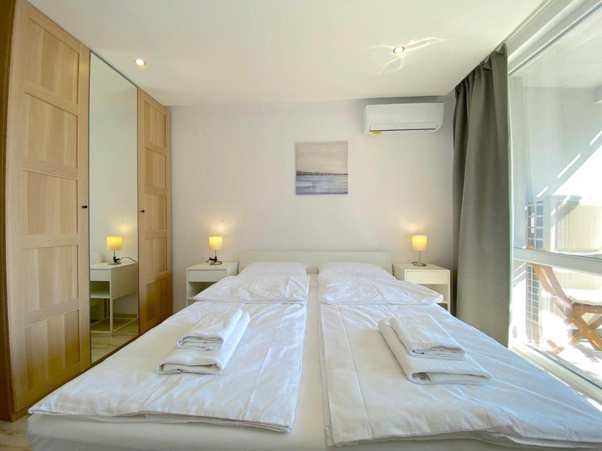 Paradiso Aparthotel - Private Apartment -Bsr-2 Nesebar Bagian luar foto